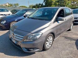 Grigio Usata 2013 Mercedes B180 Executive Monovolume | 8500 € (Buon prezzo)
