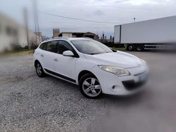 Usata 2010 Renault Mégane GrandTour Station wagon | 2000 € (Buon prezzo)