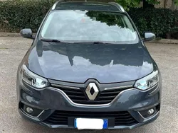 Grigio Usata 2017 Renault Mégane IV Business Station wagon | 8990 € (Buon prezzo)