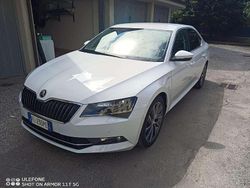 Bianco Usata 2017 Skoda Superb Tre volumi | 17.500 € (Buon prezzo)
