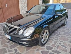 Nero Usata 2006 Mercedes E320 Avantgarde Tre volumi | 5500 € (Super prezzo)