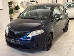 Blu/azzurro Usata 2018 Lancia Ypsilon Due volumi | 9900 € (Buon prezzo)