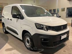Bianco Usata 2019 Peugeot Partner Monovolume | 10.585 € (Buon prezzo)