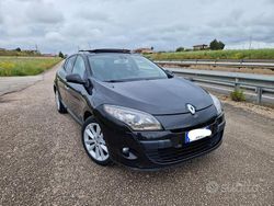 Nero Usata 2009 Renault Mégane III Luxe Tre volumi | 4900 € (Cara)