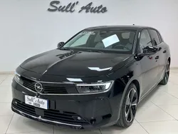Nero Usata 2022 Opel Astra Edition Tre volumi | 24.990 € (Buon prezzo)
