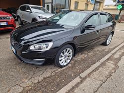 Nero Usata 2016 Volvo V60 Business Edition Station wagon | 12.300 € (Cara)