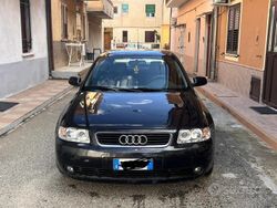 Nero Usata 2002 Audi A3 Tre volumi | 1500 € (Ottimo prezzo)
