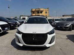 Bianco Nuova 2025 Peugeot 208 Style Due volumi | 19.900 € (Ottimo prezzo)