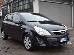 Nero Usata 2013 Opel Corsa Tre volumi | 4000 € (Buon prezzo)