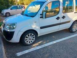 Bianco Usata 2009 Fiat Doblò Monovolume | 5500 € (Buon prezzo)