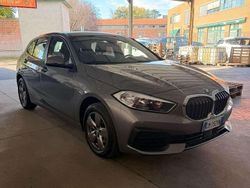Grigio Usata 2023 BMW 116 Advantage Due volumi | 16.900 € (Super prezzo)