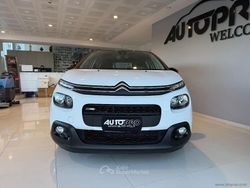 Bianco Usata 2017 Citroën C3 PureTech Tre volumi | 6800 € (Buon prezzo)