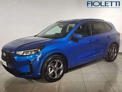 Blu/azzurro Usata 2024 Ford Kuga ST-Line SUV | 31.900 € (Buon prezzo)