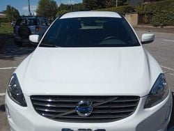 Bianco Usata 2014 Volvo XC60 SUV | 15.600 € (Buon prezzo)