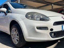 Bianco Usata 2013 Fiat Punto Due volumi | 3300 € (Ottimo prezzo)