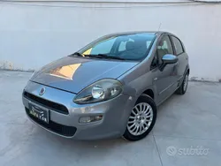 Grigio Usata 2012 Fiat Punto Easy Due volumi | 2490 € (Super prezzo)