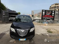 Nero Usata 2014 Lancia Ypsilon Platinum Due volumi | 7500 € (Buon prezzo)