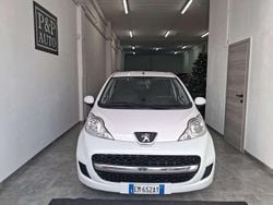 Bianco Usata 2012 Peugeot 107 Active Due volumi | 5200 € (Buon prezzo)