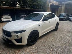Bianco Usata 2022 Maserati Levante GT SUV | 55.000 € (Buon prezzo)