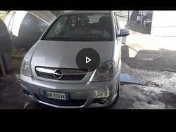 Grigio Usata 2009 Opel Meriva Monovolume | 2000 € (Buon prezzo)