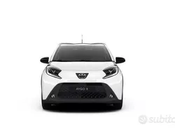 Nuova 2025 Toyota Aygo Active Due volumi | 17.800 € (Buon prezzo)