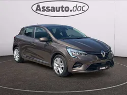 Marrone metallizzato Usata 2020 Renault Clio V Zen Tre volumi | 9900 € (Buon prezzo)