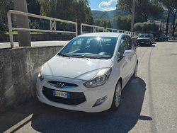 Bianco Usata 2011 Hyundai ix20 Style Due volumi | 7000 € (Cara)