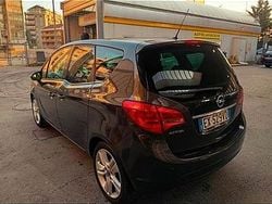 Usata 2015 Opel Meriva Cosmo Monovolume | 3500 € (Buon prezzo)