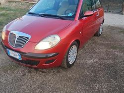 Rosso Usata 2004 Lancia Ypsilon Due volumi | 1500 € (Ottimo prezzo)