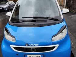 Usata 2013 Smart ForTwo Coupé Due volumi | 5490 € (Ottimo prezzo)