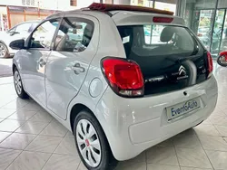 Argento Usata 2015 Citroën C1 PureTech Due volumi | 7500 € (Buon prezzo)