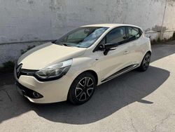 Beige Usata 2016 Renault Clio IV Tre volumi | 6800 € (Buon prezzo)