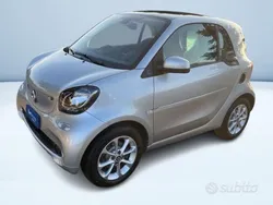 Argento metallizzato Usata 2019 Smart ForTwo Electric Drive Passion Tre volumi | 12.400 € (Buon prezzo)