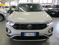 Beige Usata 2024 VW T-Roc Life SUV | 22.900 € (Ottimo prezzo)
