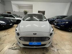 Bianco Usata 2015 Ford S-MAX S Monovolume | 9800 € (Molto cara)