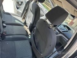Grigio Usata 2014 Ford C-MAX Titanium Monovolume | 2500 € (Buon prezzo)