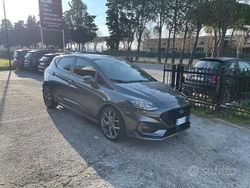 Grigio Usata 2022 Ford Fiesta ST-Line X Tre volumi | 14.900 € (Buon prezzo)