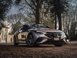 Usata 2024 Mercedes EQE350 Premium Plus Tre volumi | 60.000 € (Super prezzo)