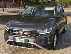 Grigio Usata 2022 VW T-Roc R-line SUV | 17.900 € (Buon prezzo)