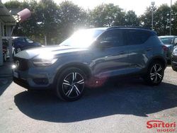 Grigio Usata 2020 Volvo XC40 SUV | 24.900 € (Buon prezzo)