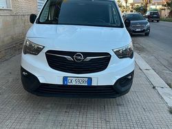 Bianco Usata 2022 Opel Combo Edition Monovolume | 11.500 € (Buon prezzo)