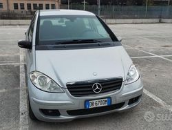 Usata 2008 Mercedes A200 Tre volumi | 2500 €