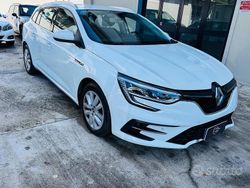 Bianco Usata 2021 Renault Mégane GrandTour R.S. Station wagon | 12.800 € (Buon prezzo)