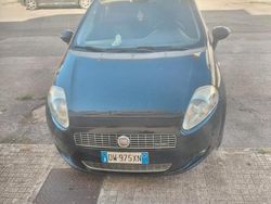 Usata 2009 Fiat Grande Punto Dynamic Due volumi | 2999 €