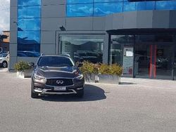 Marrone metallizzato Usata 2017 Infiniti QX30 Premium SUV | 16.000 €