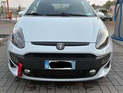 Usata 2011 Abarth Punto Evo Due volumi | 14.500 € (Molto cara)
