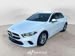 Bianco Usata 2020 Mercedes A160 Business Tre volumi | 18.900 € (Buon prezzo)