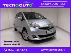 Argento Usata 2011 Toyota Verso-S Active Monovolume | 5500 € (Ottimo prezzo)