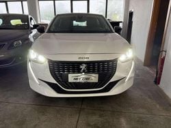 Bianco Usata 2021 Peugeot 208 Allure Due volumi | 14.300 € (Buon prezzo)
