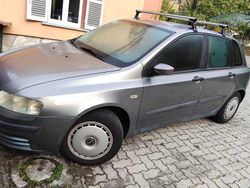 Grigio Usata 2005 Fiat Stilo Tre volumi | 3000 € (Buon prezzo)